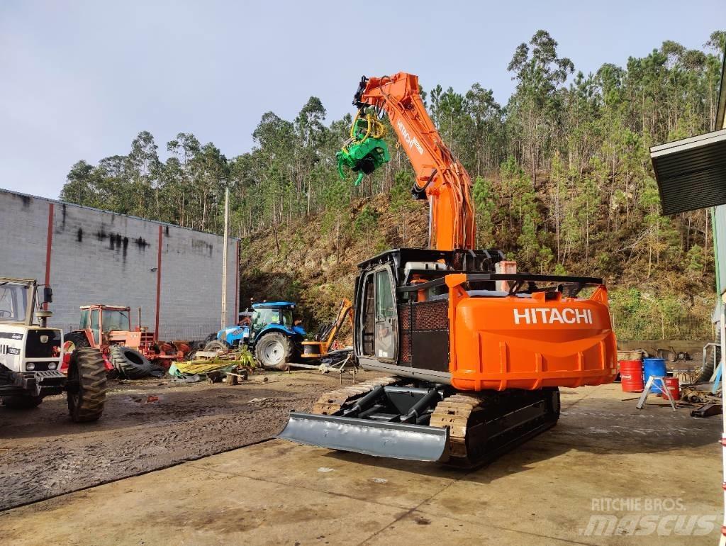 Hitachi ZX 210 Kāpurķēžu ekskavatori