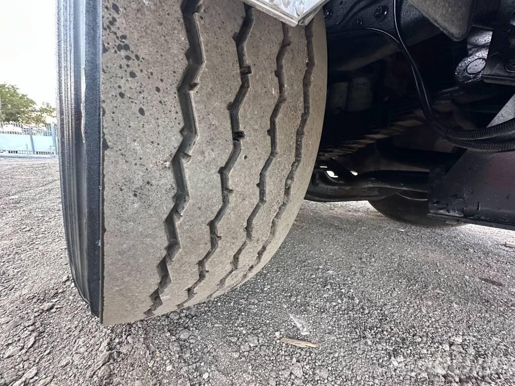 Mack MRU 613 Kombinētās vakumsūkņa mašīnas