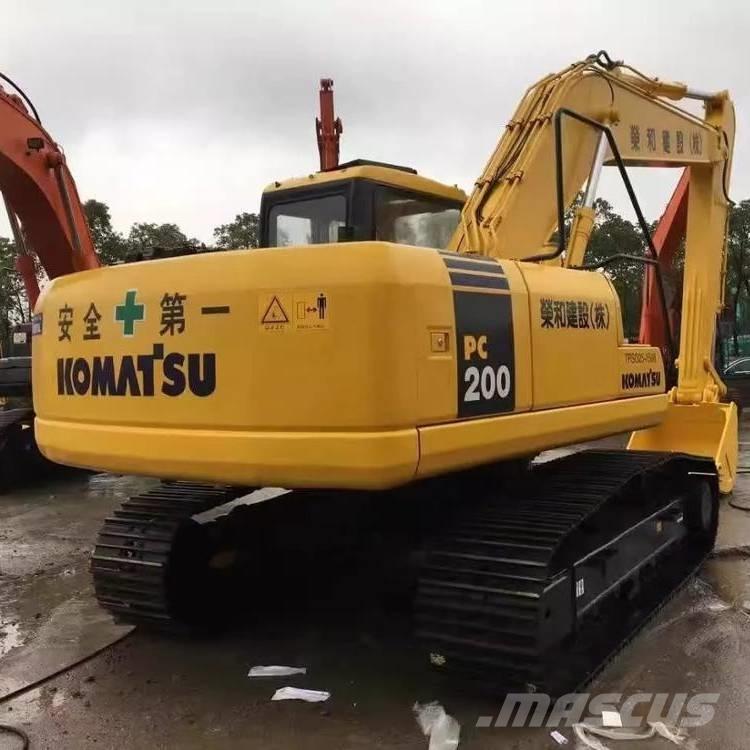 Komatsu pc200-7 Kāpurķēžu ekskavatori