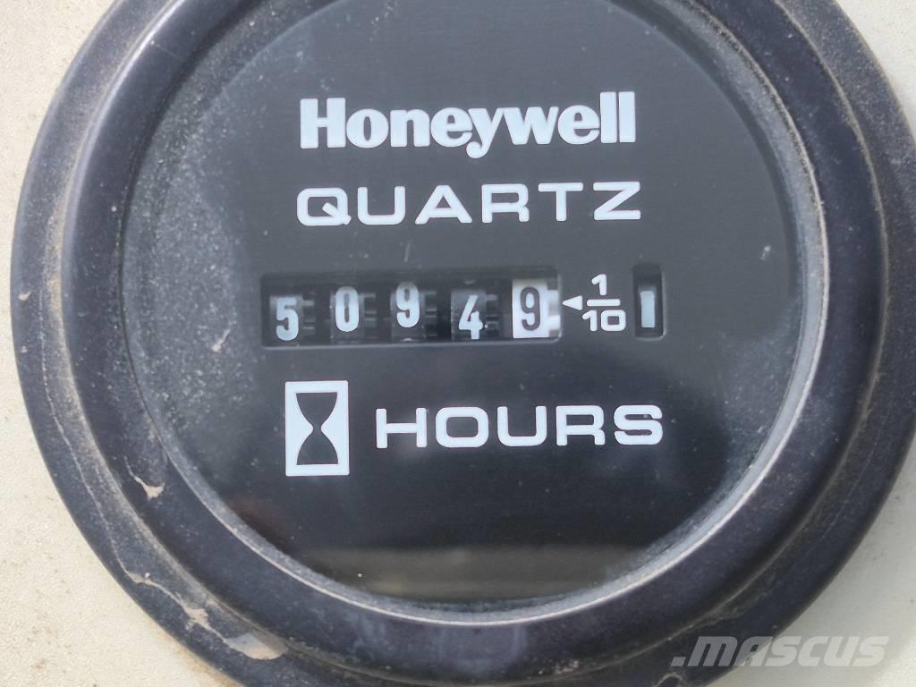 SkyJack SJ 66 T Strēles pacēlāji