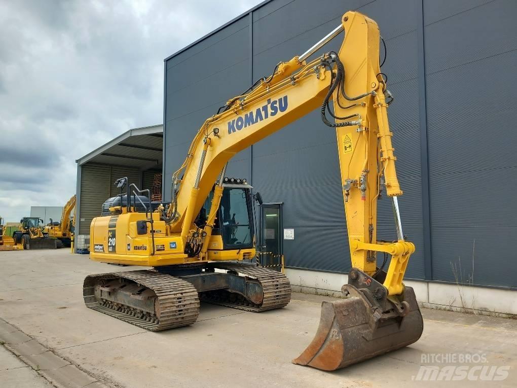 Komatsu PC210LCI-11 Kāpurķēžu ekskavatori