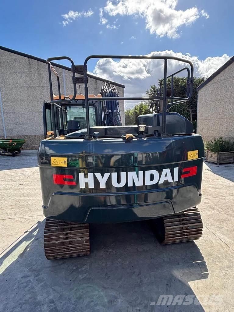 Hyundai HX140AL Kāpurķēžu ekskavatori