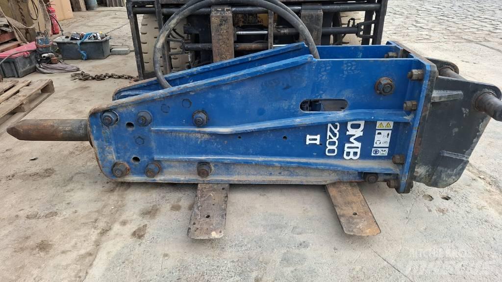 DMB 2200 Āmuri/Drupinātāji