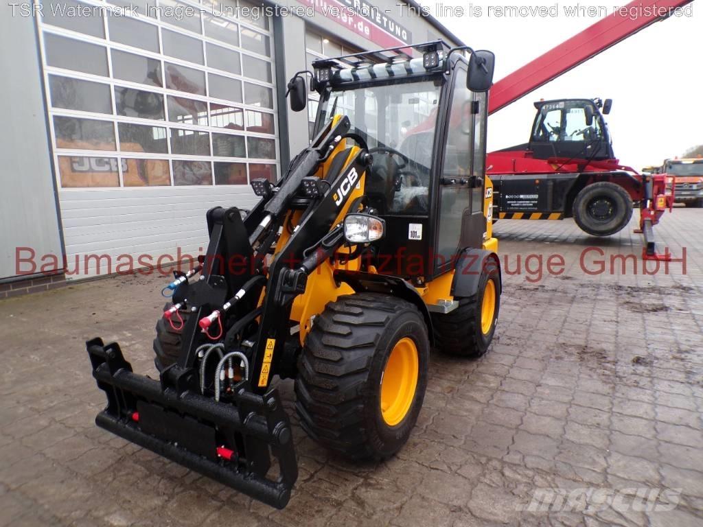 JCB 403 Iekrāvēji uz riteņiem