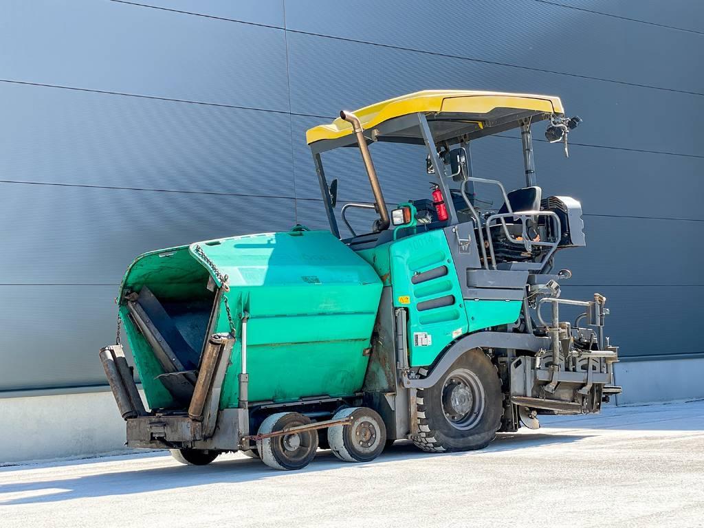 Vögele SUPER 1303-3I Asfalta klājēji