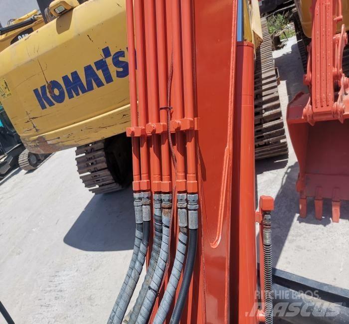Doosan DX 60 Kāpurķēžu ekskavatori