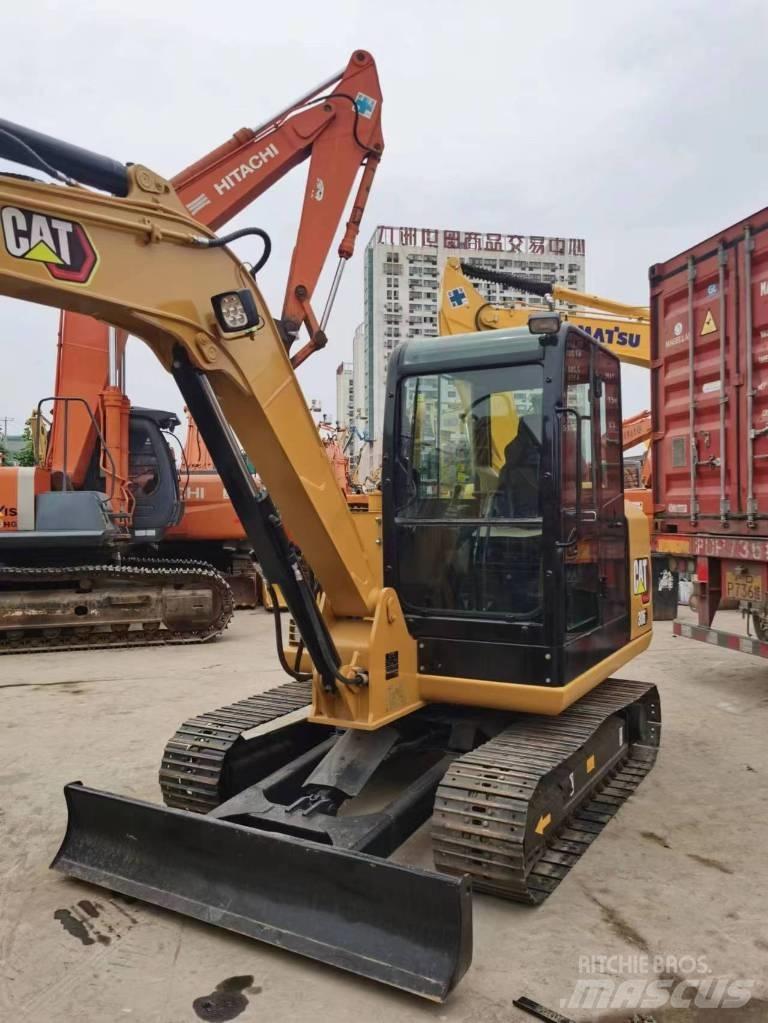 CAT 306E2 Kāpurķēžu ekskavatori