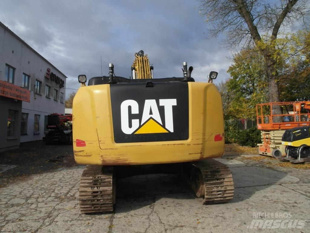 CAT 323 EL Kāpurķēžu ekskavatori