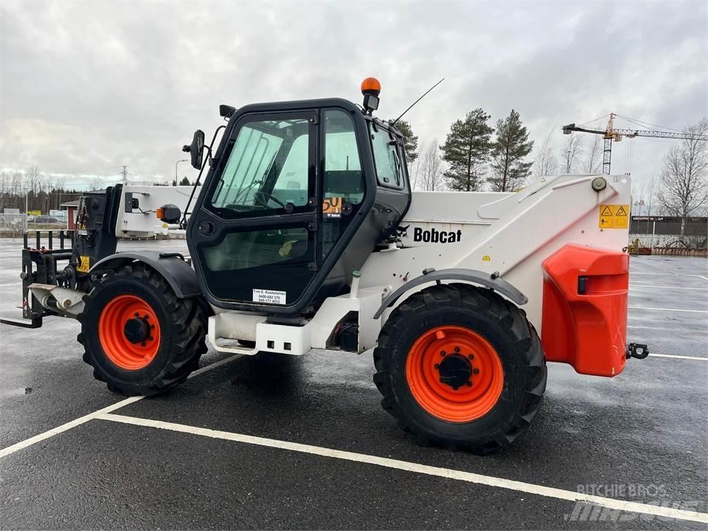 Bobcat T40170 Teleskopiskie manipulatori
