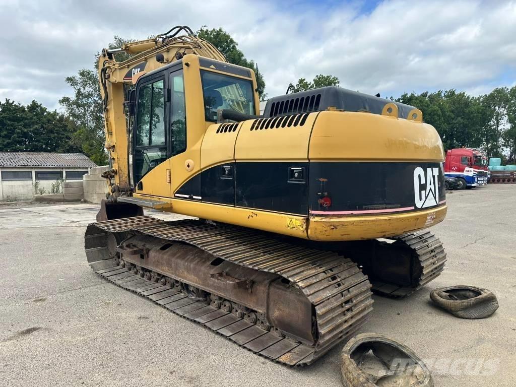 CAT 318 C L Kāpurķēžu ekskavatori
