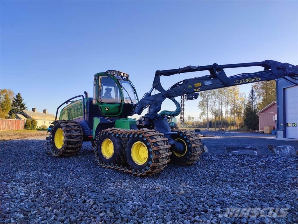 John Deere 1270G Harvesteri