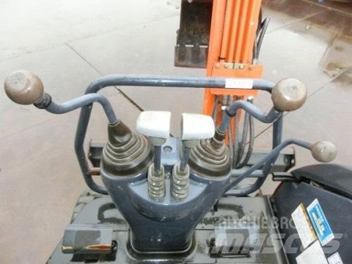 Hitachi ZX20U Mini ekskavatori < 7 t