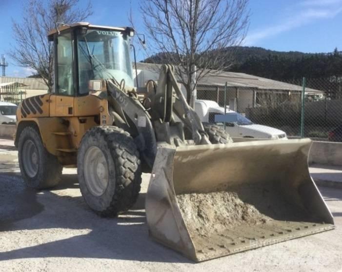 Volvo L 45 Iekrāvēji uz riteņiem