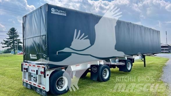 MAC TRAILER MFG Tents puspiekabes
