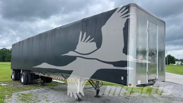 Reitnouer BIG BUBBA Tents puspiekabes