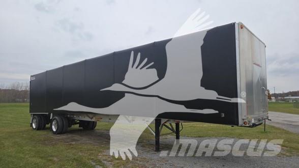 Reitnouer BIG BUBBA Tents puspiekabes