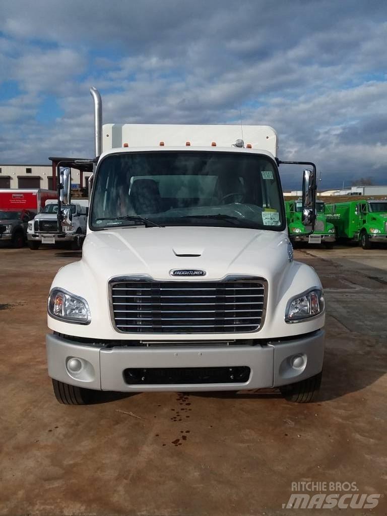 Freightliner M2 Dzērienu piegāds kravas mašīnas