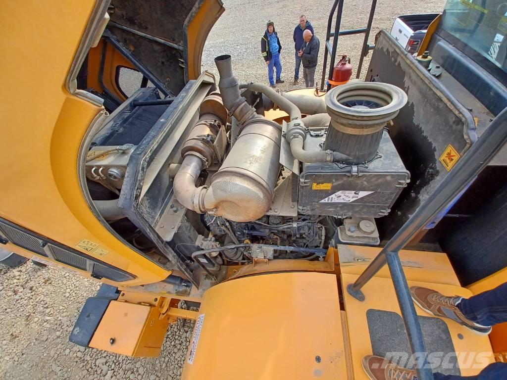 Hyundai HL 970 Iekrāvēji uz riteņiem