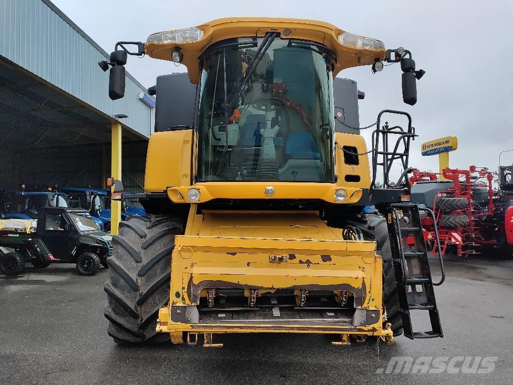 New Holland CX 8080 Ražas novākšanas kombaini