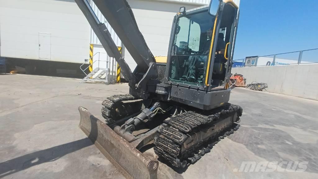Volvo ECR 88 D Kāpurķēžu ekskavatori