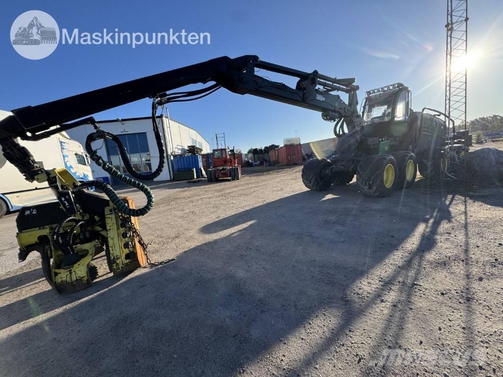 John Deere 1270 E Harvesteri