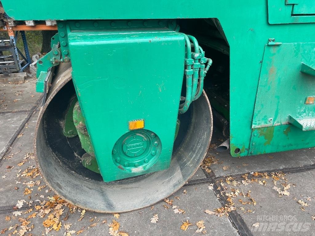 Hamm DV8,22 Divvalču grunts veltņi