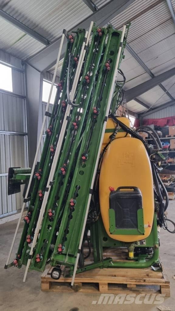 Amazone UF 1200 Uzmontējamie miglotāji