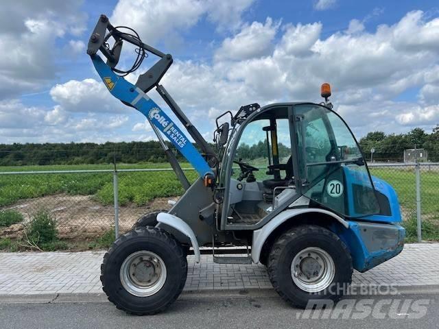 Kramer 750 Iekrāvēji uz riteņiem