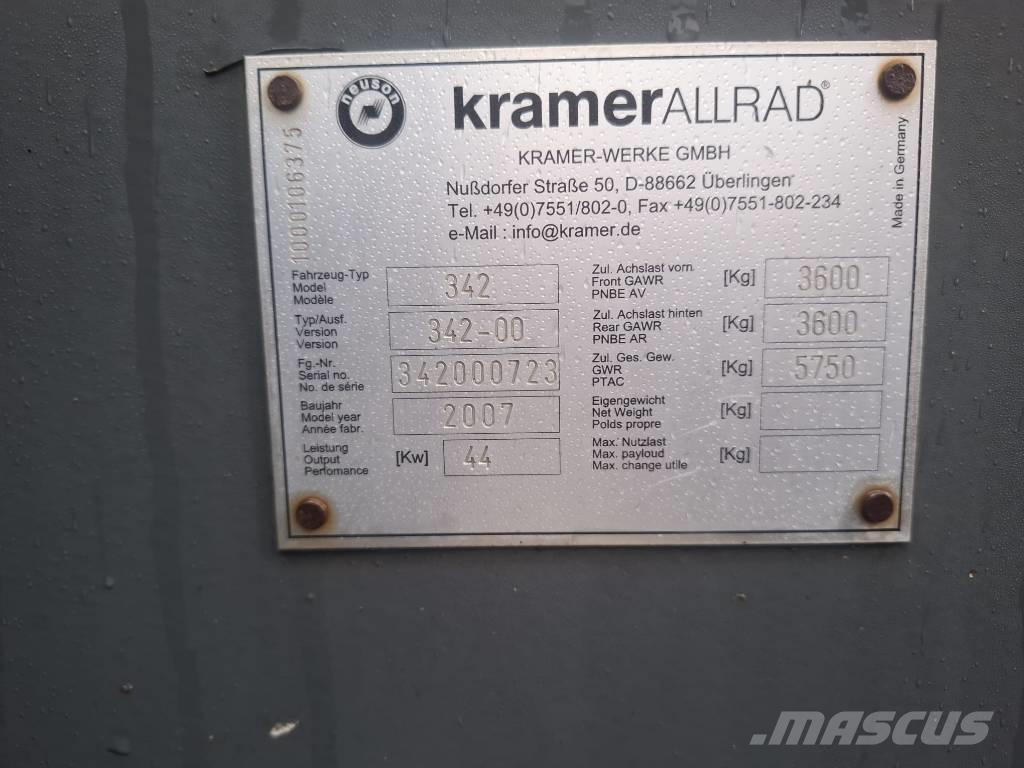 Kramer 380 Iekrāvēji uz riteņiem