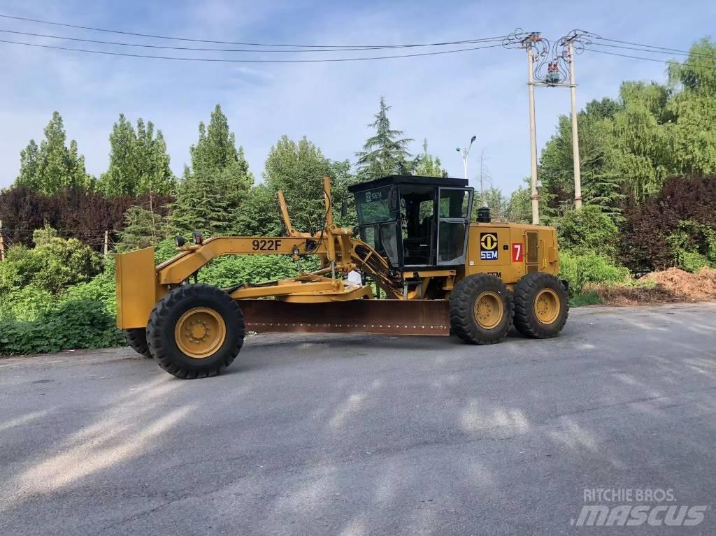 SEM 922F grader Greideri