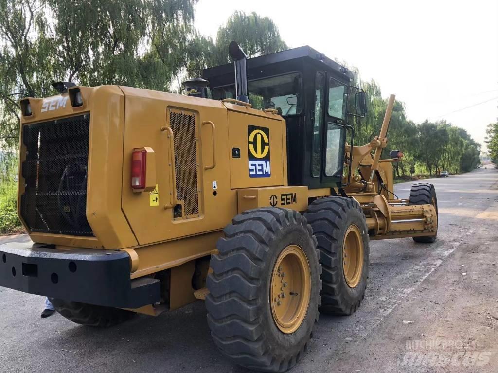 SEM 922F grader Greideri