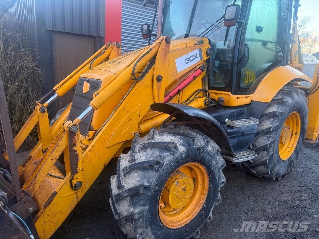 JCB 3 CX Ekskavatori-iekrāvēji
