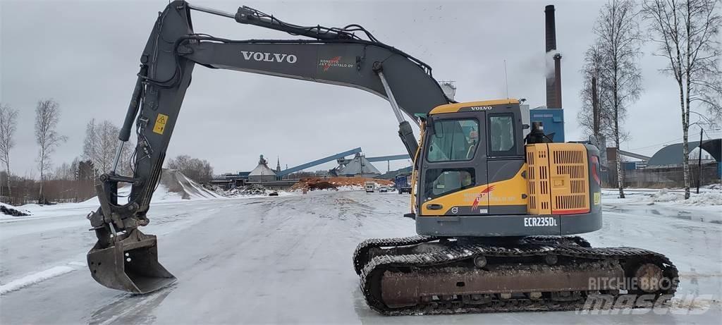 Volvo ECR235DL Kāpurķēžu ekskavatori