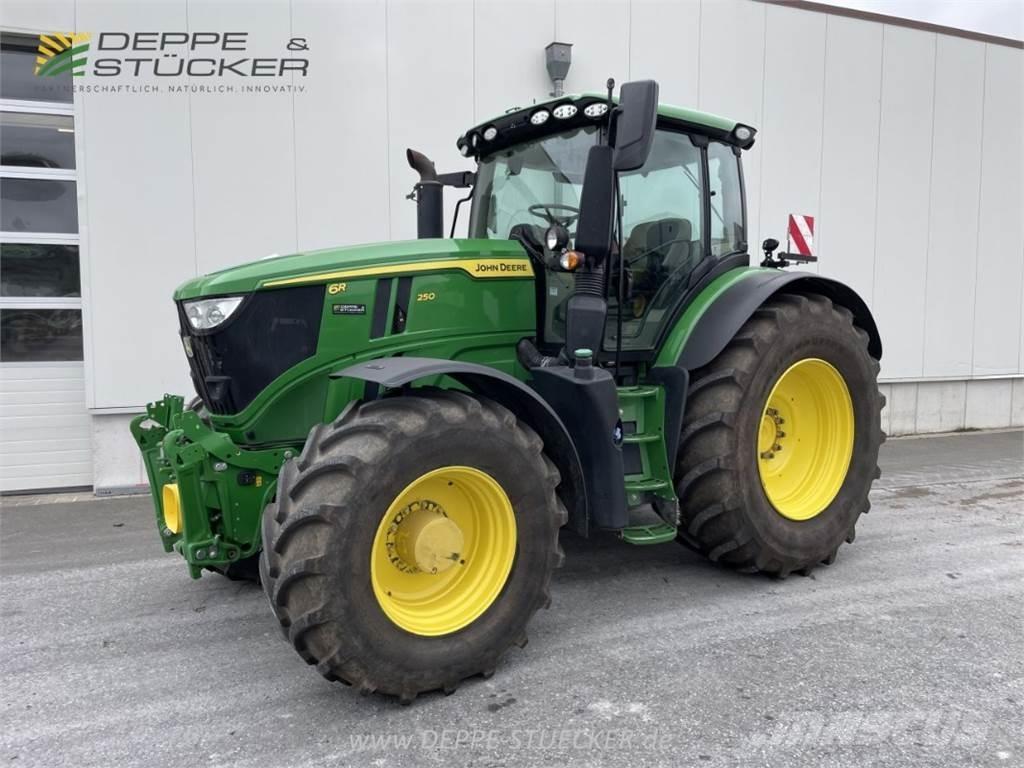 John Deere 6R 250 Traktori