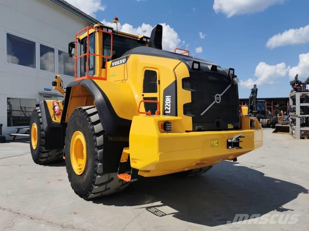 Volvo L 220 H Iekrāvēji uz riteņiem