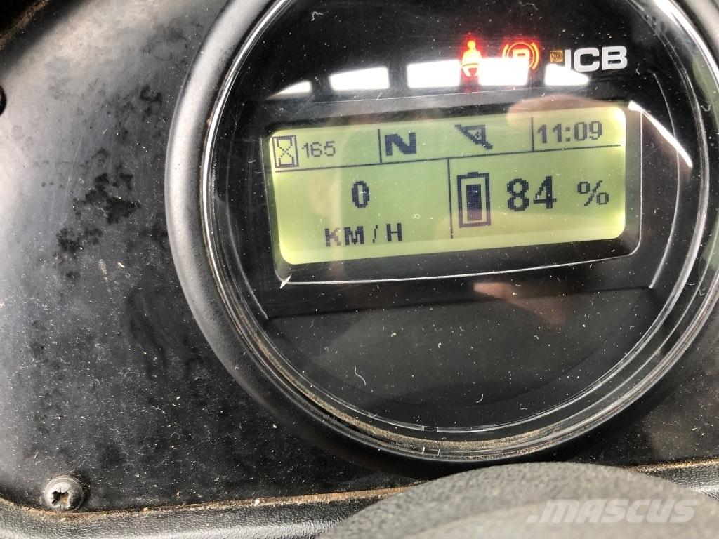 JCB 403 E Lauksaimniecības pacēlāji