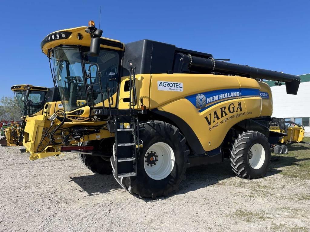 New Holland CX8.80 Ražas novākšanas kombaini