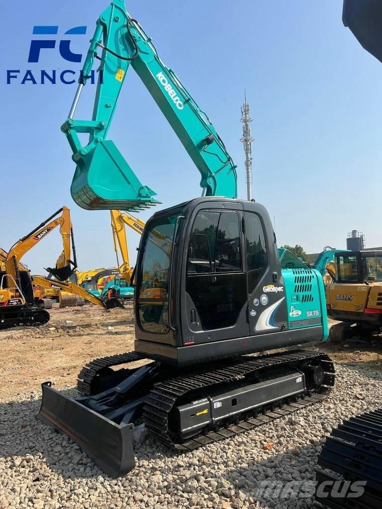 Kobelco SK 75 SR Kāpurķēžu ekskavatori