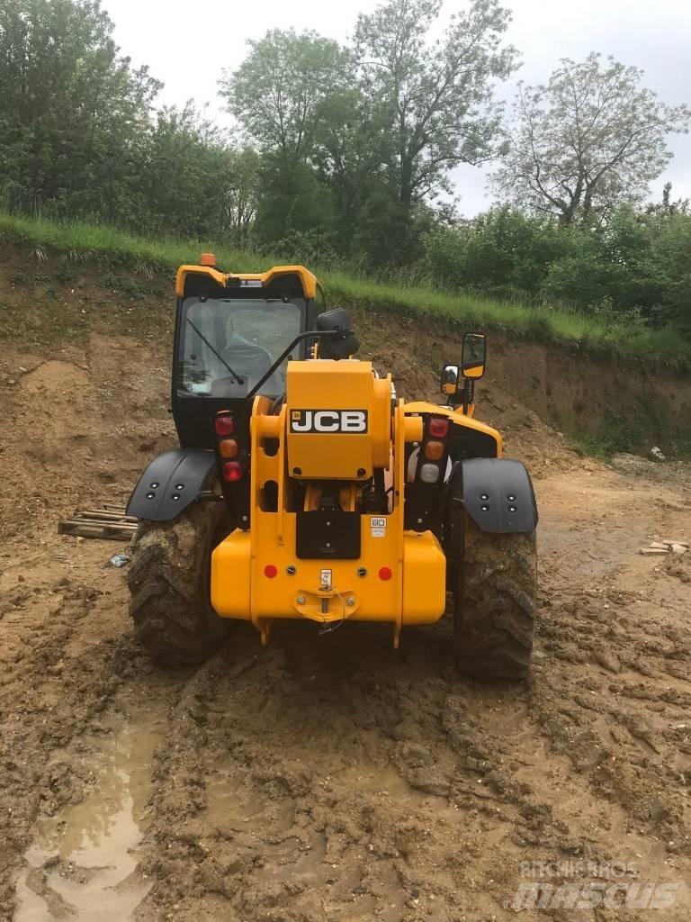 JCB 540-180-HI-VIZ Teleskopiskie manipulatori