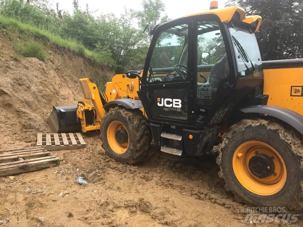 JCB 540-180-HI-VIZ Teleskopiskie manipulatori