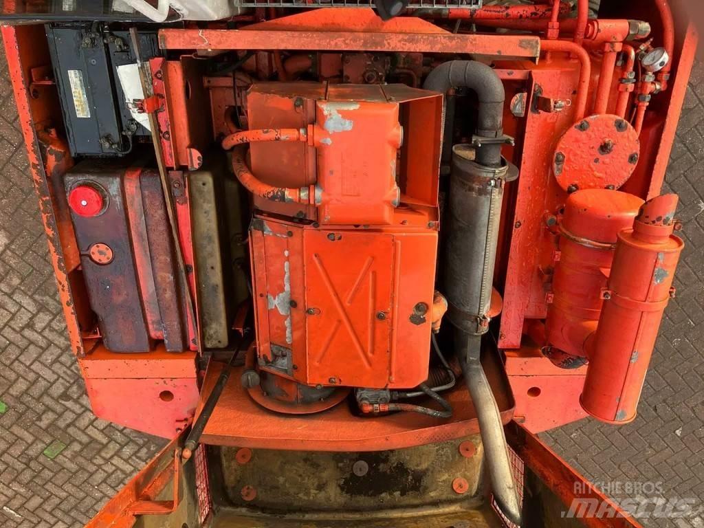 Atlas 1304 Ekskavatori uz riteņiem