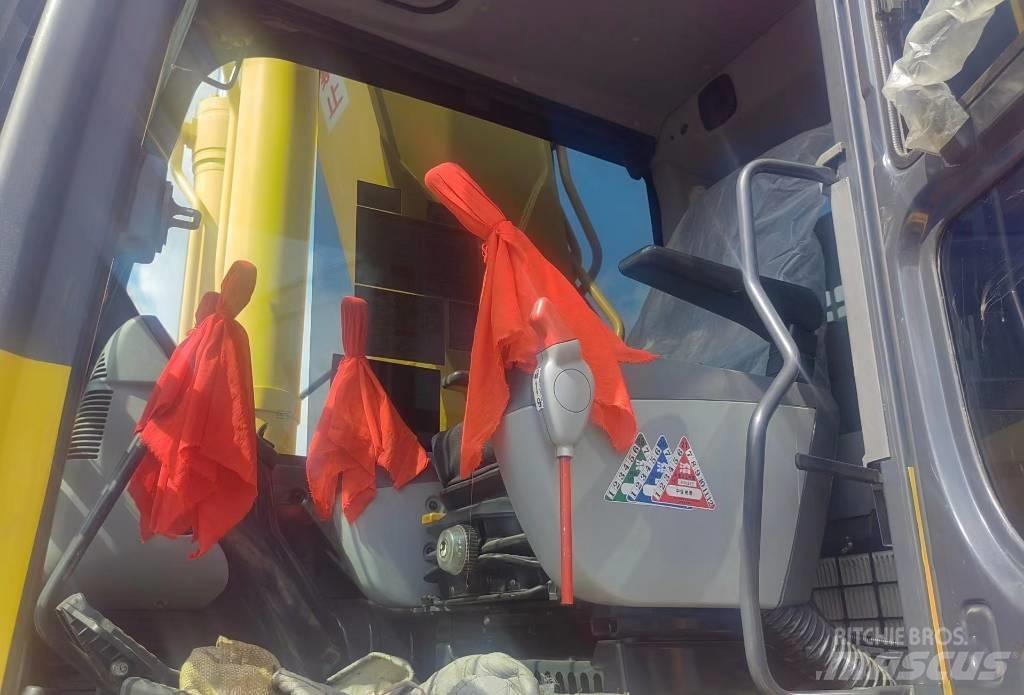 Komatsu PC450-8 Kāpurķēžu ekskavatori