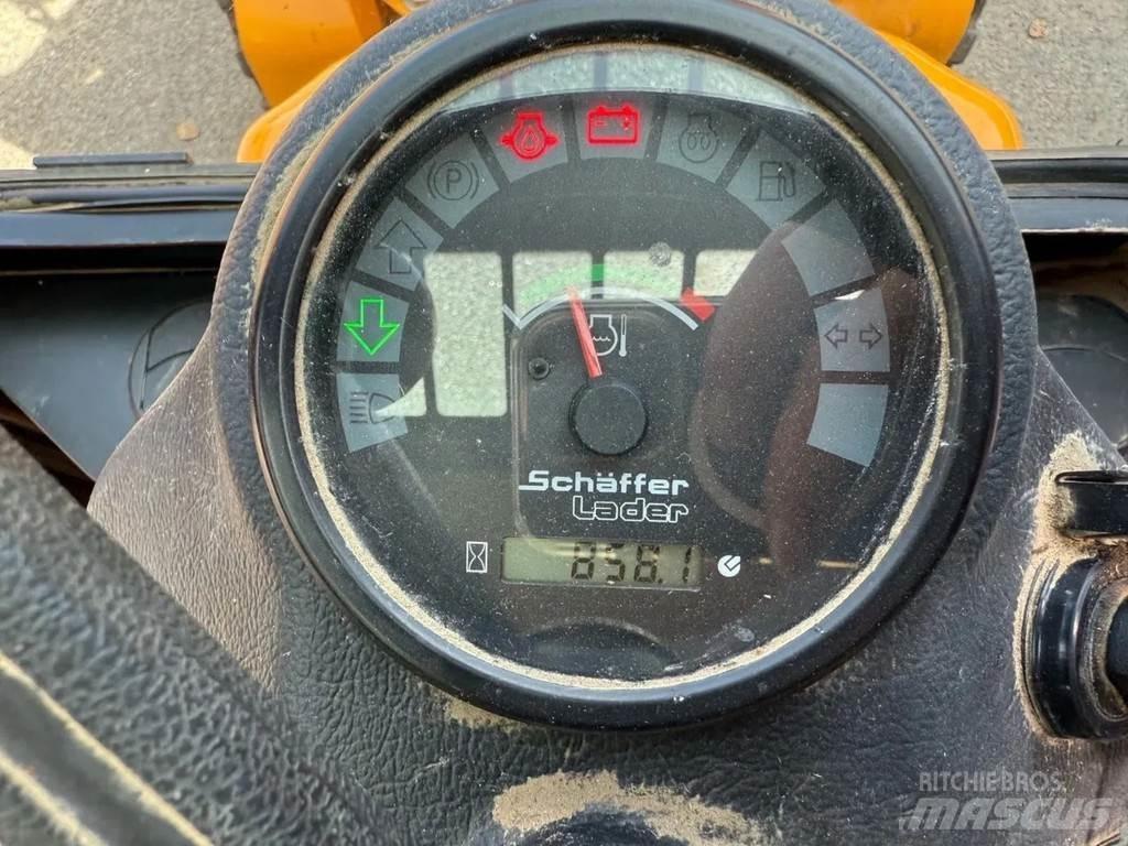 Schäffer 2428 Mini iekrāvēji