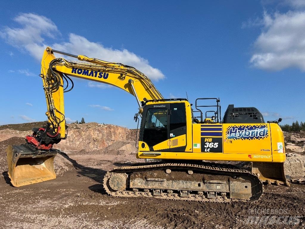 Komatsu HB 365LC-3E0 Kāpurķēžu ekskavatori