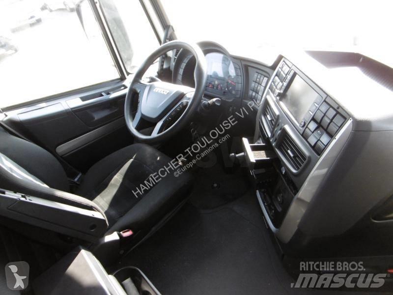 Iveco NP460 Vilcēji