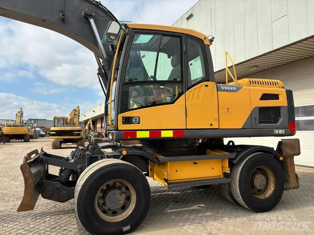 Volvo EW 180 D Ekskavatori uz riteņiem