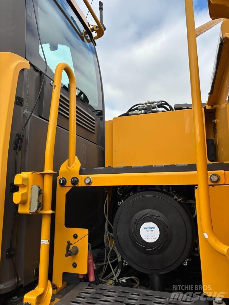 Volvo EW 180 D Ekskavatori uz riteņiem