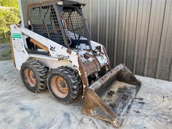 Bobcat 753 Lietoti riteņu kompaktiekrāvēji