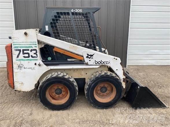 Bobcat 753 Lietoti riteņu kompaktiekrāvēji