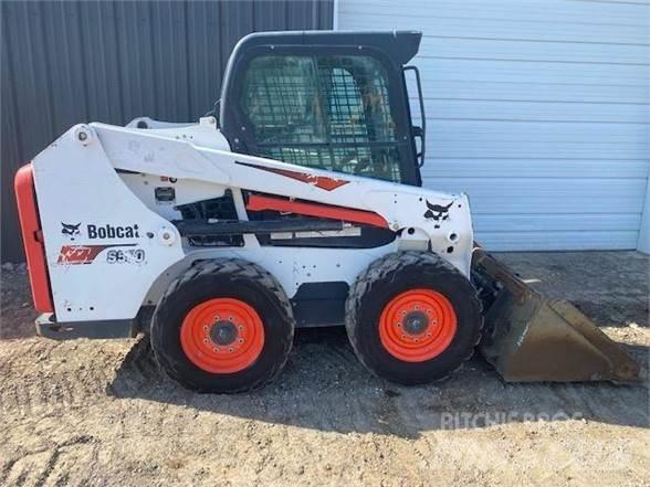 Bobcat S550 Lietoti riteņu kompaktiekrāvēji